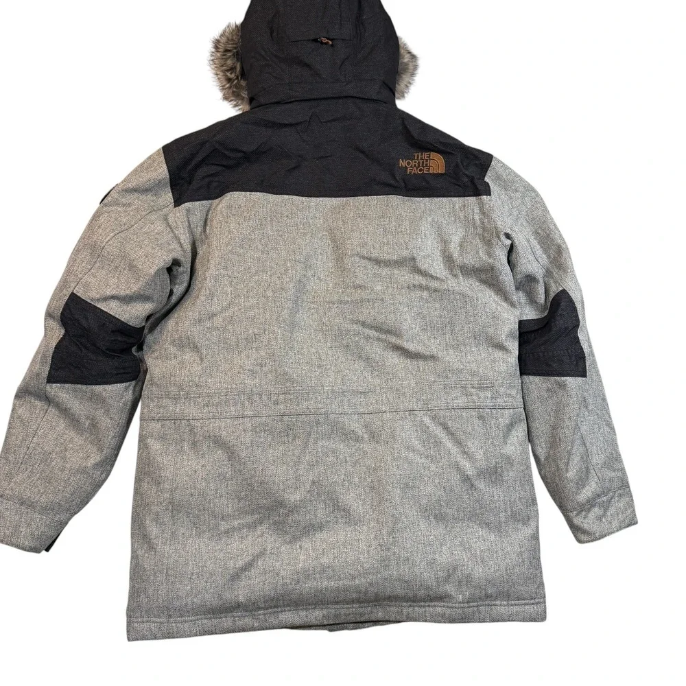 The North Face McMurdo Parka Mens Medium Grey Black Down Fur Hood Jacket